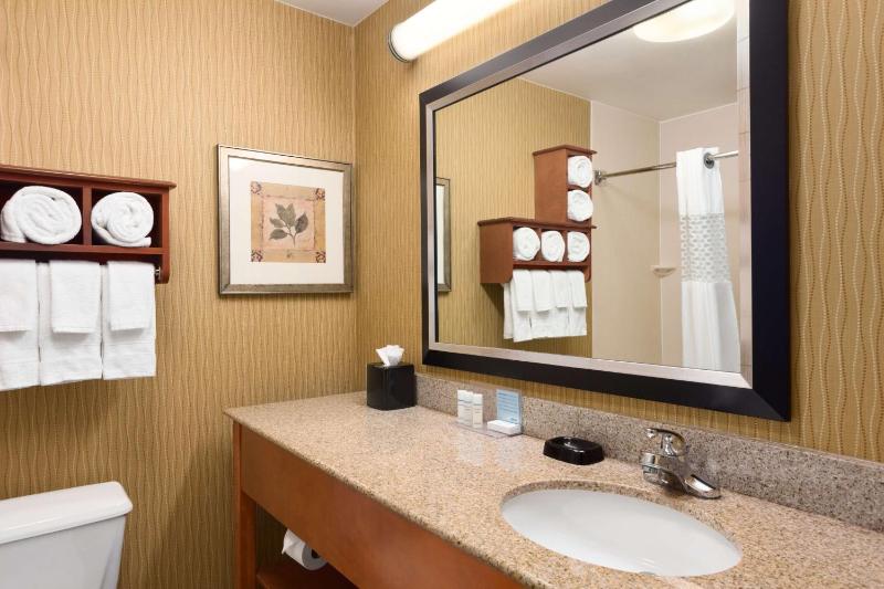 King Room with King Bed - Non-Smoking image 2