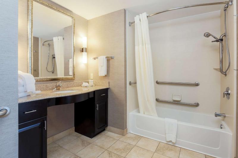 King Studio Suite - Hearing Access/Non-Smoking image 2