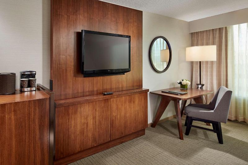 King Room image 3