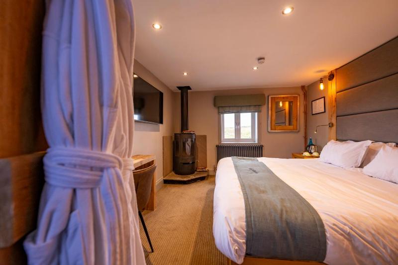 Superior Double with En-Suite image 1