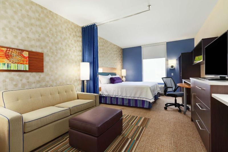 King Studio Suite - Non-Smoking image 1