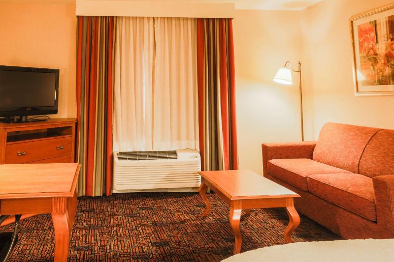 King Room with Accessible Tub - Mobility and Hearing Access/Non-Smoking image 4
