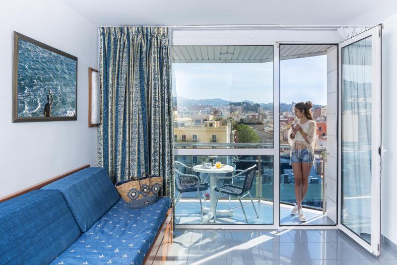 Apartaments Blau by Marsol - image 40