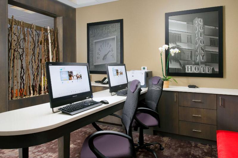 Homewood Suites by Hilton Miami Downtown/Brickell - image 10