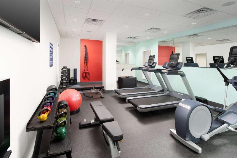 Tru by Hilton San Antonio Downtown Riverwalk - image 3
