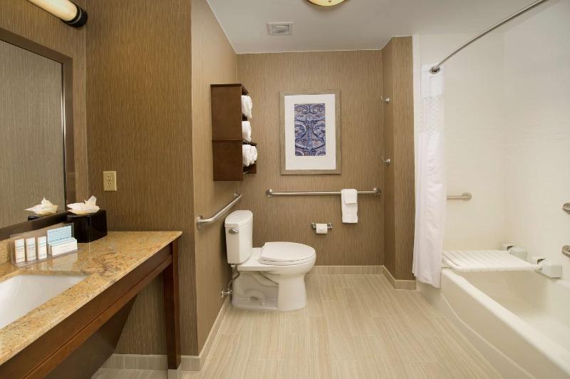 Hampton Inn & Suites San Antonio-Downtown/Market Square - image 21