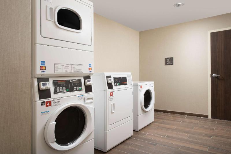 Hampton Inn By Hilton & Suites San Antonio Lackland AFB SeaWorld - image 22