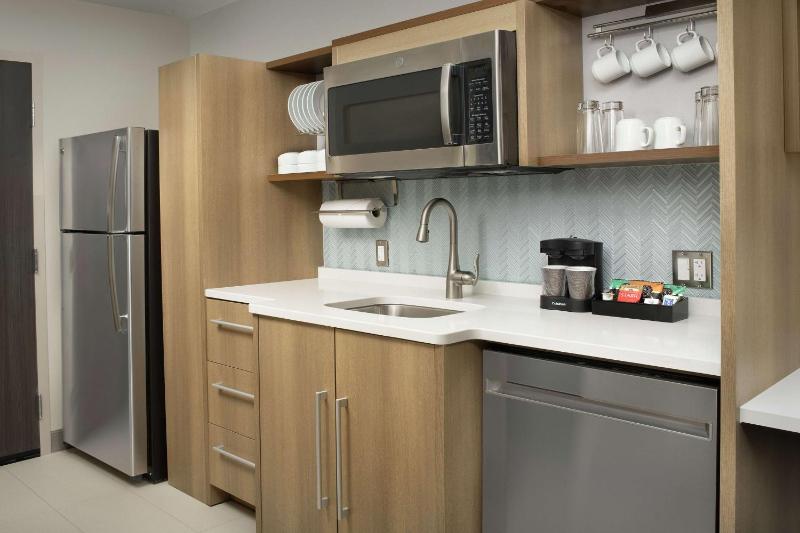 Home2 Suites by Hilton San Antonio Lackland/Sea World - image 5