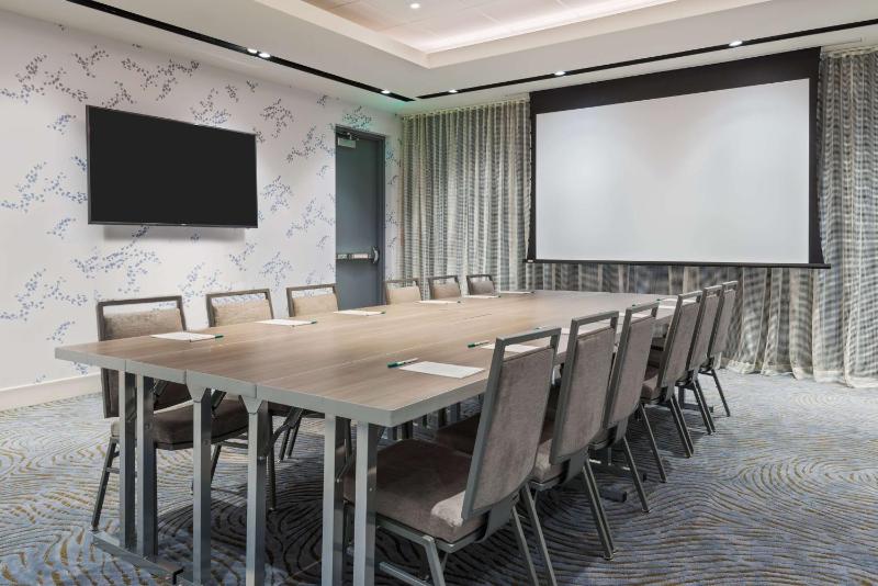 Homewood Suites by Hilton Sarasota-Lakewood Ranch - image 2