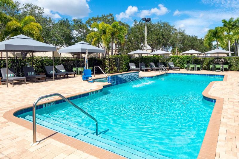 Hampton Inn & Suites Sarasota/Lakewood Ranch - image 43