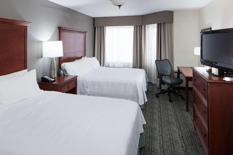 Queen Suite with Two Queen Beds - Mobility Access/Non-Smoking image 1