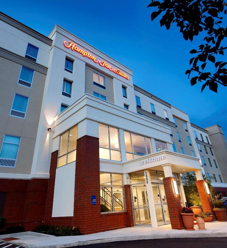 Hampton Inn & Suites Pittsburgh Airport South–Settlers Ridge - image 19