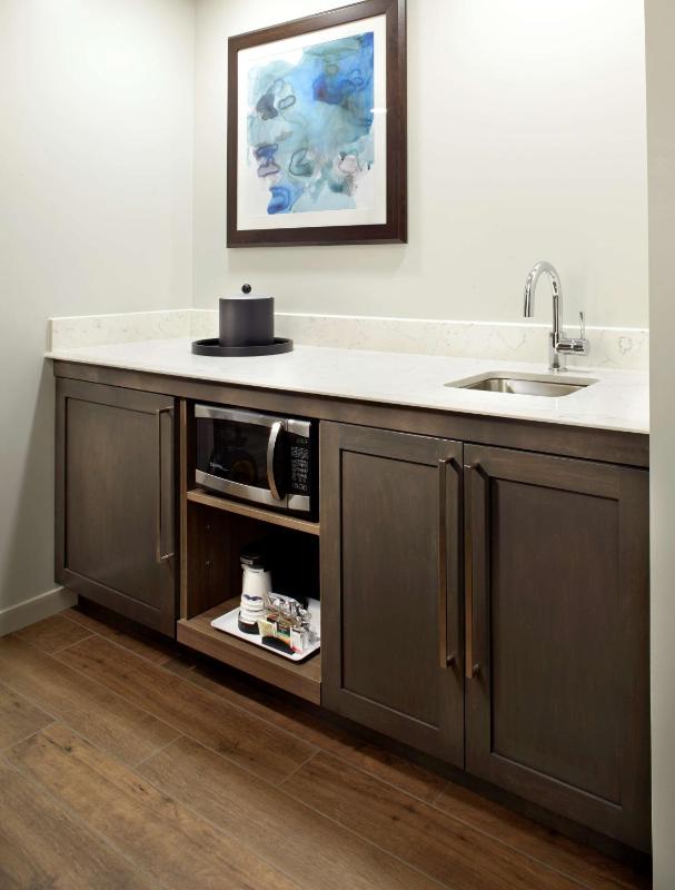 Hampton Inn & Suites Pittsburgh Airport South–Settlers Ridge - image 32
