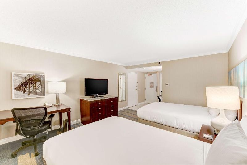 Double Room with Two Double Beds - Mobility Access image 3