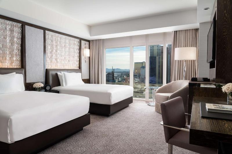 Double Room with Two Double Beds and Vegas Strip View image 1