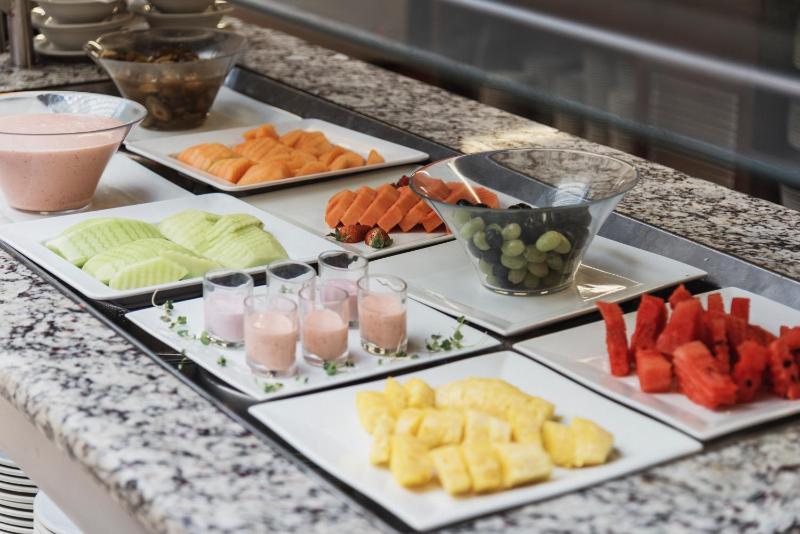 Clarion Suites Hotel Guatemala City - image 5
