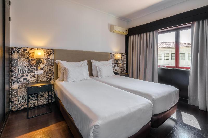 Special Offer - Double or Twin Room image 3