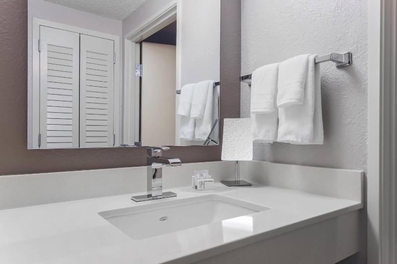 Courtyard by Marriott Tampa Brandon - image 19