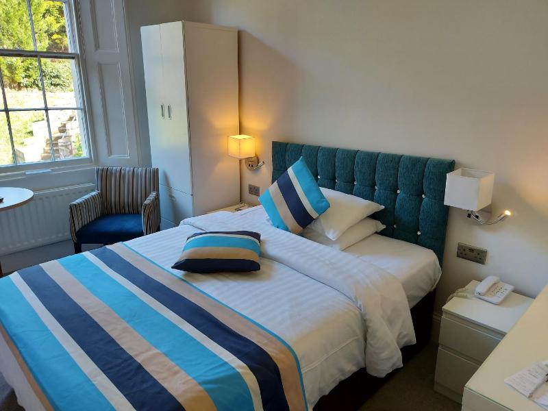 Single Room image 1