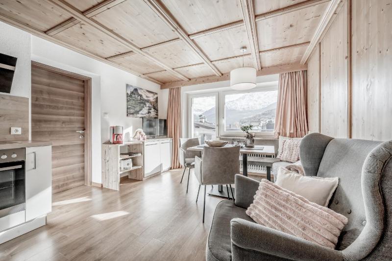 Two-Bedroom Apartment with Balcony image 3
