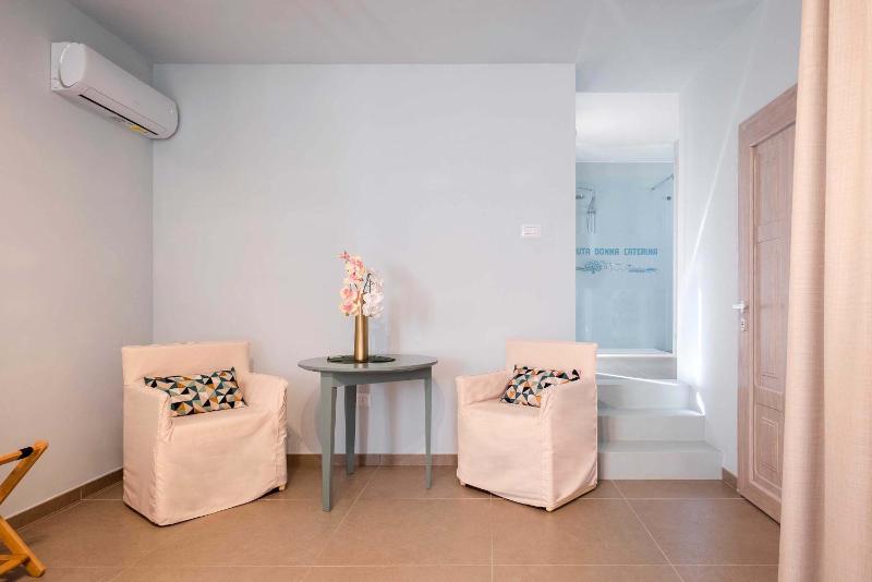Villa with Private Pool image 1