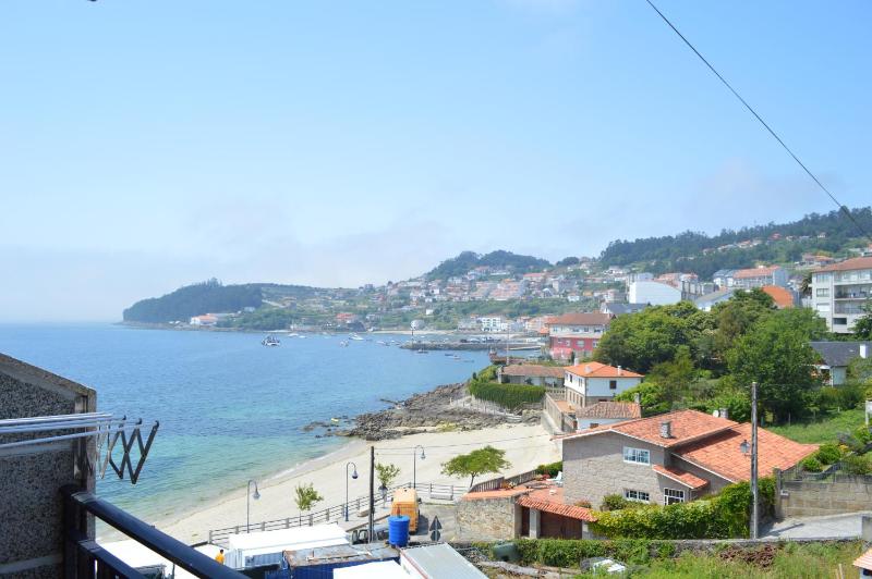Apartamentos Sinás Playa - image 13