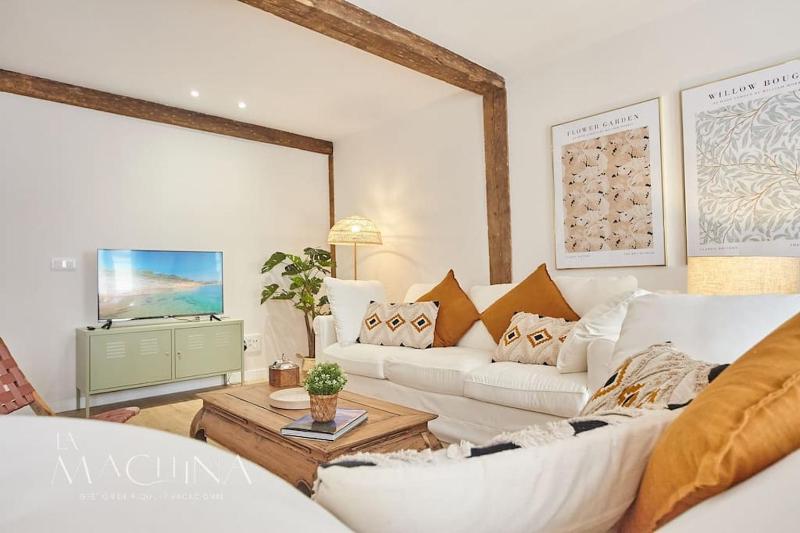 Apartamento Cervantes - image 16
