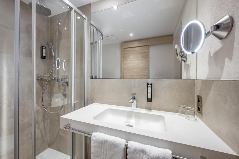 Family Apartment with One Bedroom and Balcony image 4