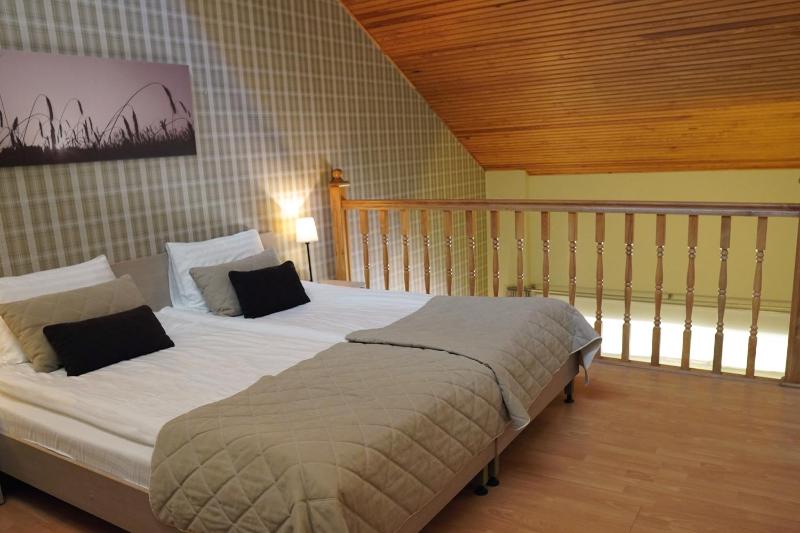 Two-story Deluxe Suite with a Balcony and Spa Access image 1