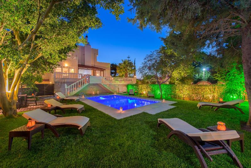 Villa Small Paradise private pool jacuzzi BBQ complete privacy - image 9