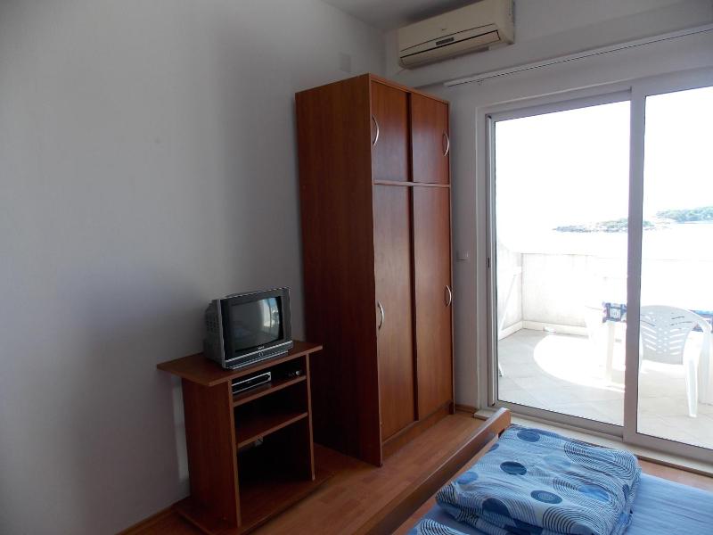 Apartments Klara - image 13