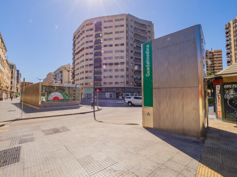 Cubo's Cuartelejo Malaga Apartment - image 6