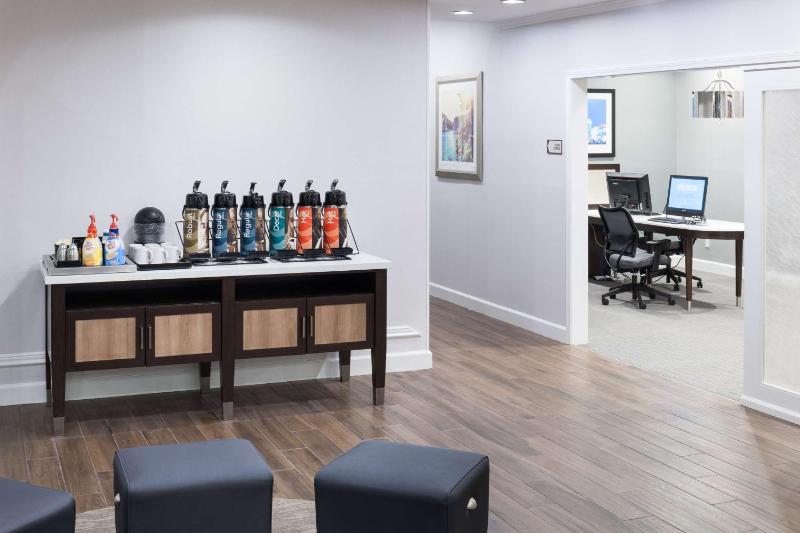 Homewood Suites by Hilton Seattle Tacoma Int'l. Airport-Tukwila - image 4