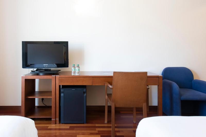 Double or Twin Room with Extra Bed image 1