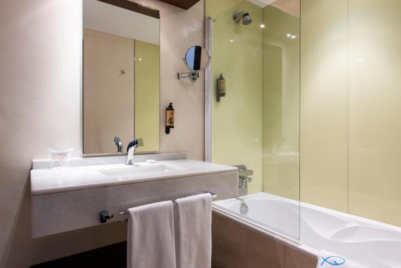 Comfort Double or Twin Room image 3
