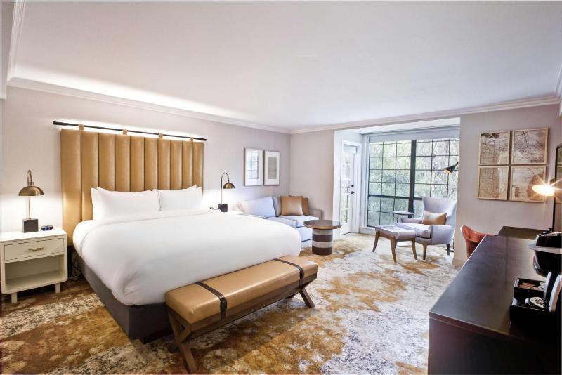 King Room with Balcony