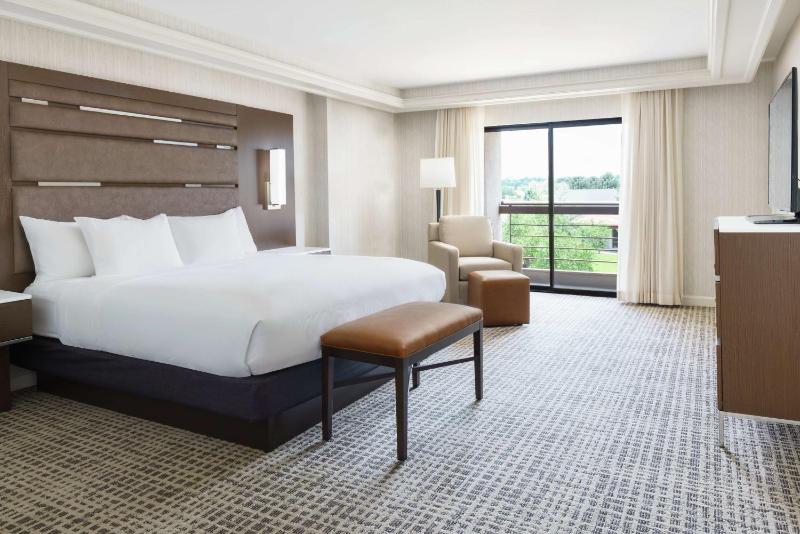 DoubleTree By Hilton Colorado Springs - image 19