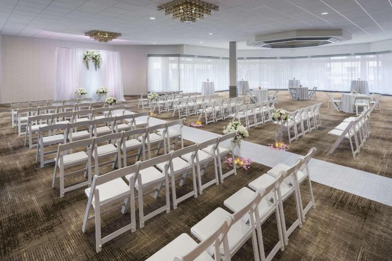 DoubleTree By Hilton Colorado Springs - image 44