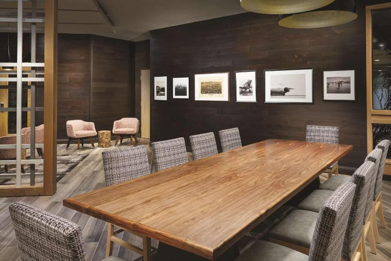 DoubleTree By Hilton Colorado Springs - image 43