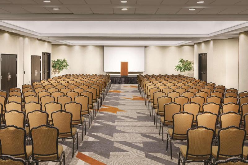 DoubleTree By Hilton Colorado Springs - image 48