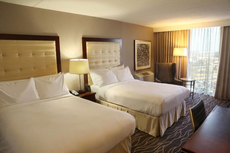Double Room with Two Double Beds image 4