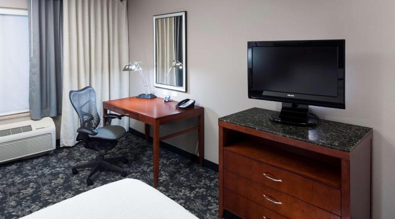 King Room image 3