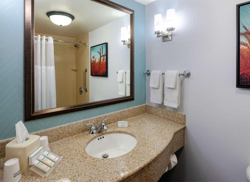 King Room image 2