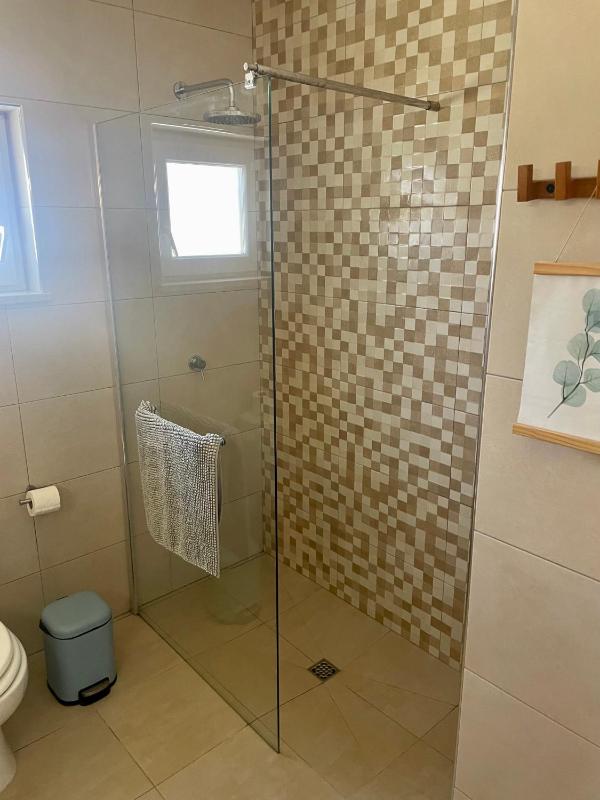 Double Room image 2