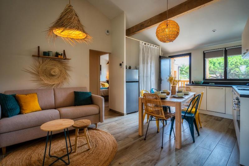Magic Surf House - image 9