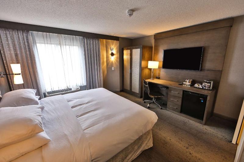 King Room - Non-Smoking image 4