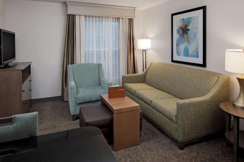 One-Bedroom King Suite image 4