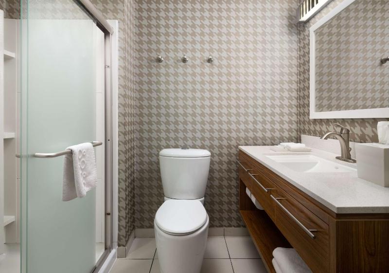 King Studio Suite - Non-Smoking image 2