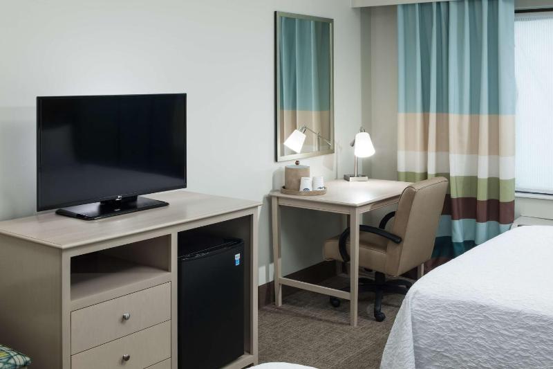 Hampton Inn & Suites Carolina Beach Oceanfront - image 45