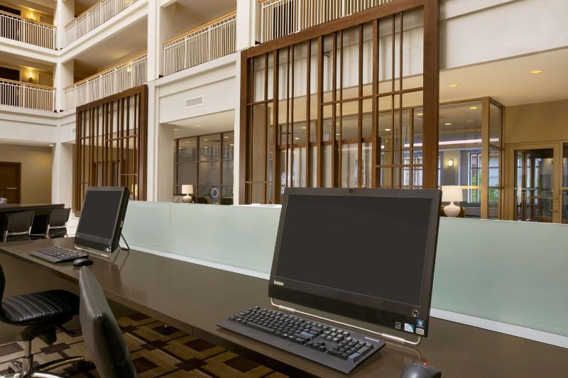Embassy Suites by Hilton Chicago Downtown River North - image 9